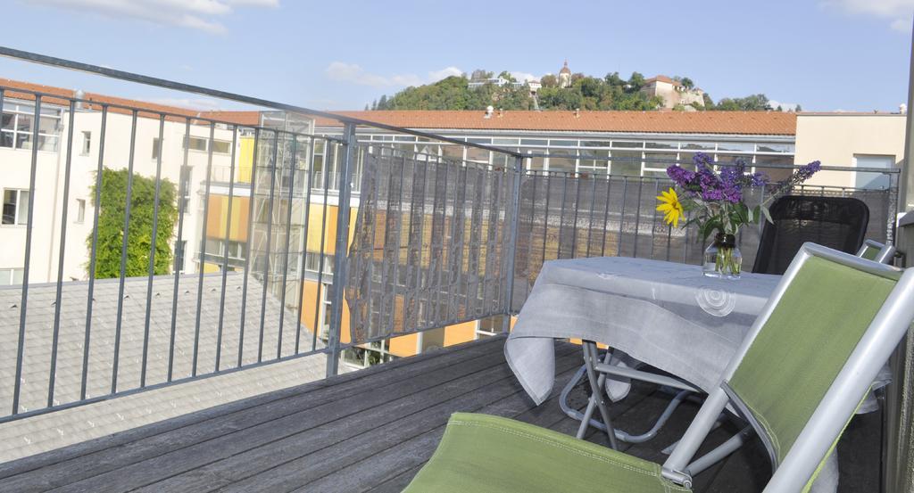 Apartment Mit Grossem Balkon Graz Esterno foto